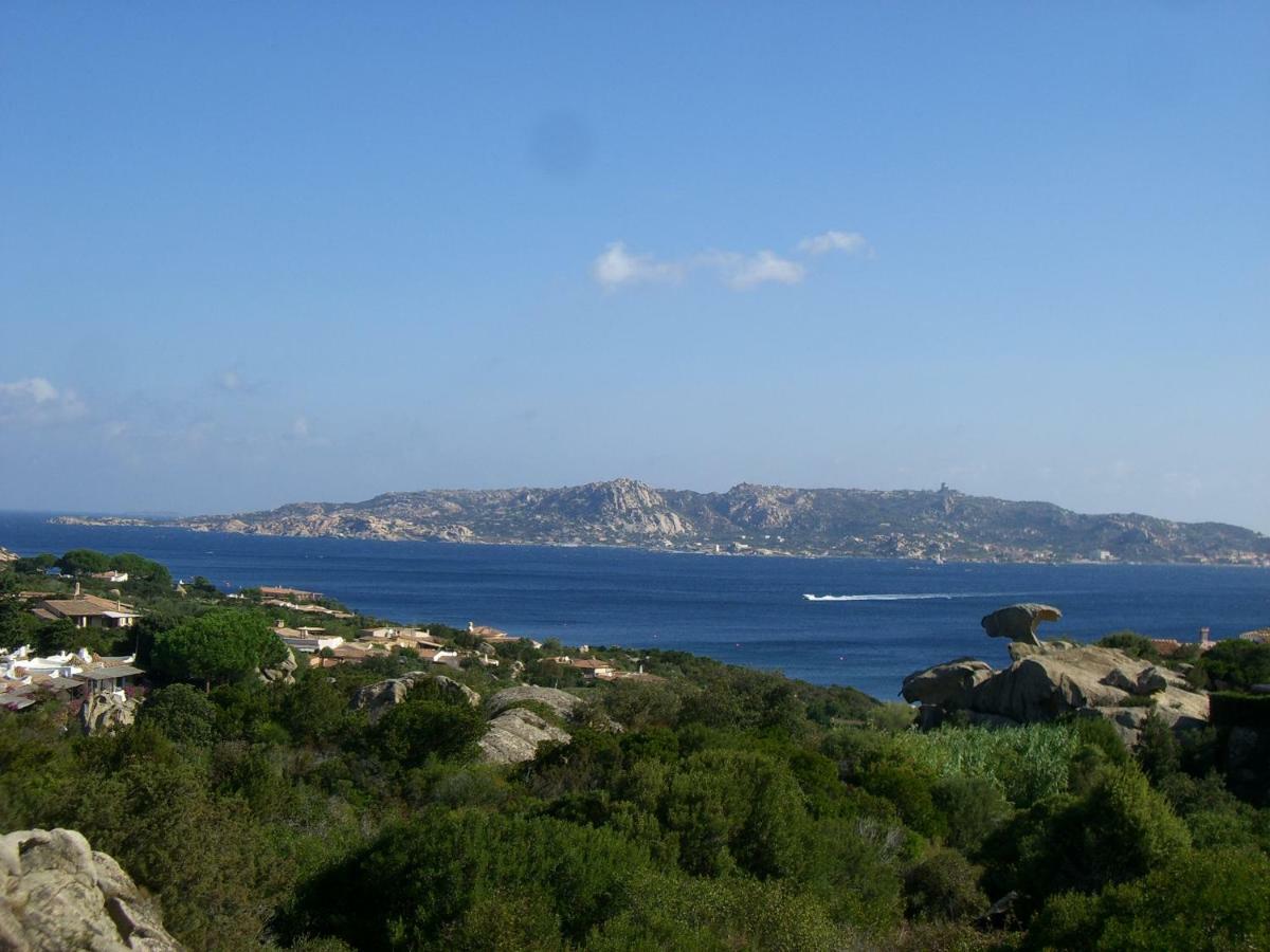 Villetta Indipendente Fronte Spiaggia Budoni Exterior photo