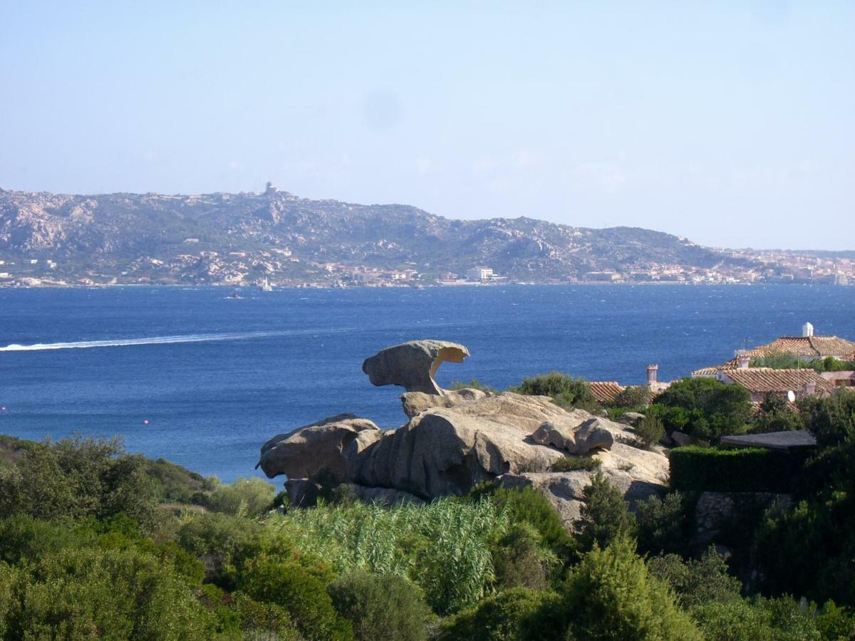 Villetta Indipendente Fronte Spiaggia Budoni Exterior photo